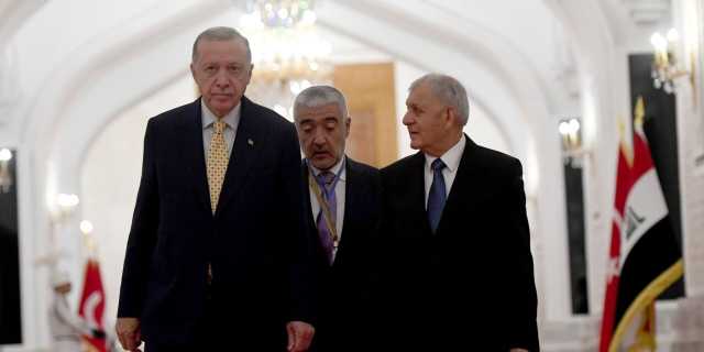 رئيس الجمهورية لأردوغان: العراق يرفض أن تكون أراضيه منطلقا للاعتداء أو تهديد دول الجوار