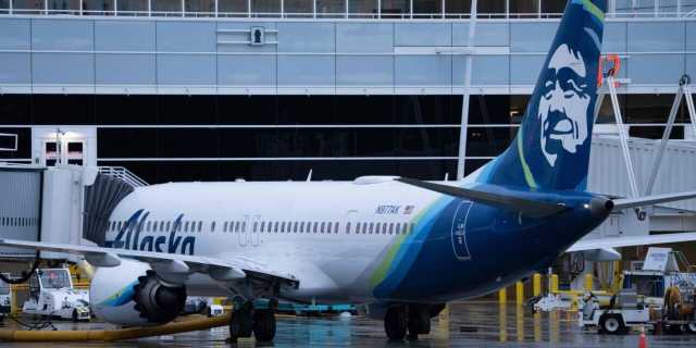 شركات الطيران تستنفر بعد حادث “بوينغ 737 ماكس 9”