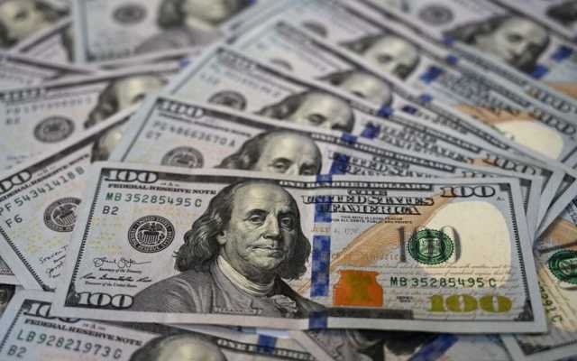 انخفاض أسعار الدولار في بغداد مع اغلاق البورصة