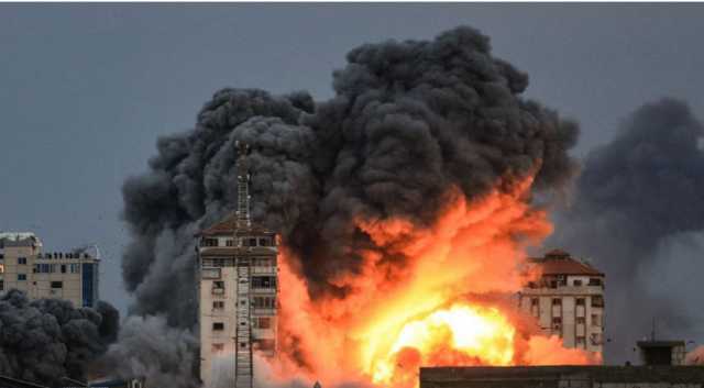 بالفيديو.. سقوط صاروخ انطلق من غزة على مطار بن غوريون في تل أبيب