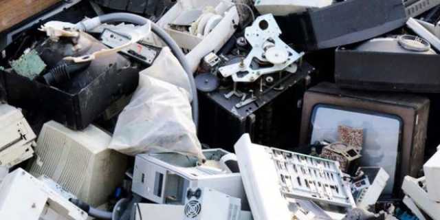 مرصد بيئي: العراق يعاني من نقص في تدوير النفايات النفايات ومنها الإلكترونية