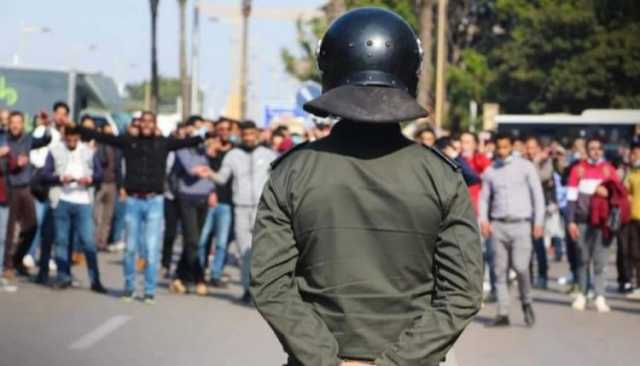 منظمة حقوقية تطالب وزارة الداخلية بتحريك القوة العمومية ضد الأساتذة