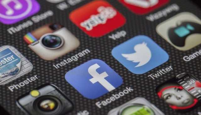 قانون الخدمات الرقمية للاتحاد الأوروبي يدخل حيز التنفيذ بعقوبات صارمة على عمالقة التواصل الإجتماعي
