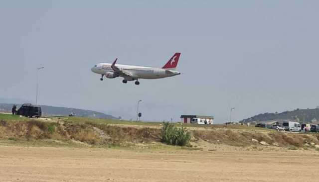 إصطدام خطير لطائرة العربية بأرضية مطار طنجة بسبب الرياح كاد يؤدي إلى كارثة