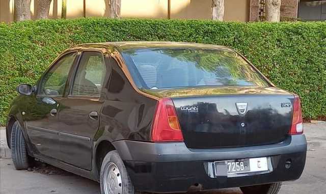 حقوقيون يستنكرون إهمال سيارة تابعة للدولة في الشارع العام بمراكش
