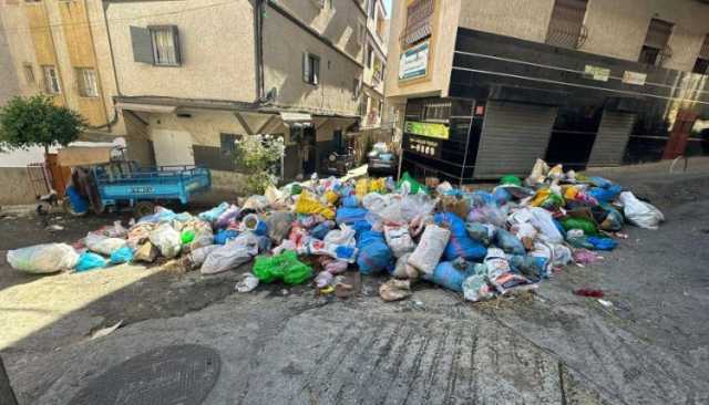 تراكم نفايات عيد الأضحى في طنجة ومجلس المدينة يشيد بعطاء عمال النظافة