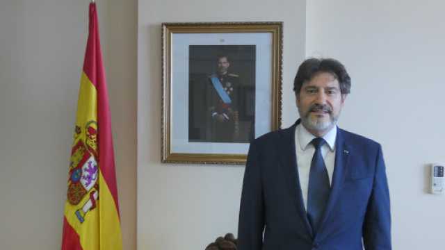 التلاعب في المواعيد والتأشيرات يطيح بالقنصل الإسباني بالناظور
