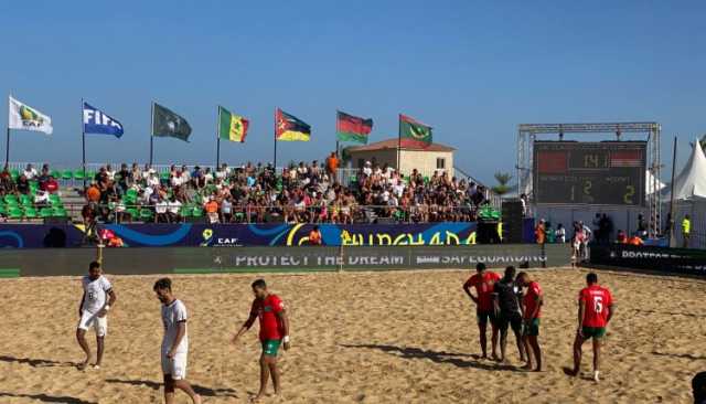 فضيحة تحكيمية لصالح مصر ضد المغرب في كأس أفريقيا للكرة الشاطئية (فيديو)