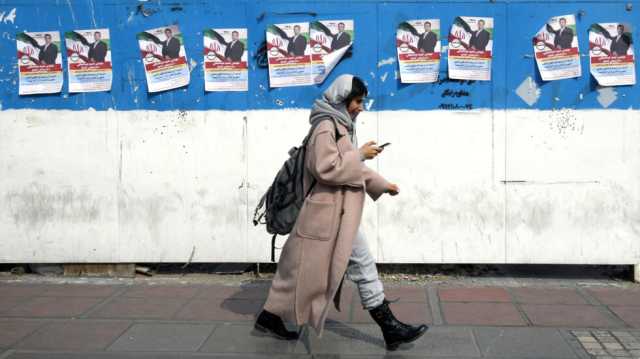 انطلاق حملة الانتخابات التشريعية في إيران وسط دعوات معارضين لمقاطعتها