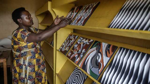 فن إيميغونغو المرتبط بأقلية التوتسي ينتعش من جديد في رواندا ويصبح رمزا للثقافة والاتحاد