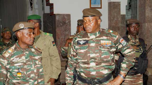 قائد الانقلاب في النيجر يحذر من أي تدخل عسكري وواشنطن تعين سفيرة جديدة في نيامي