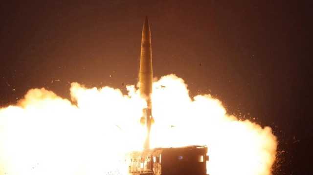 كوريا الشمالية تطلق عددا من صواريخ كروز مجهولة الهوية صوب البحر قبالة ساحلها الغربي