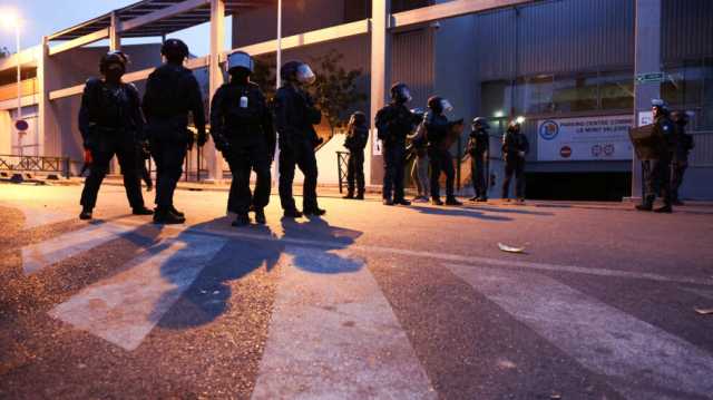 فرنسا: اعتقال تسعة أشخاص بعد مهاجمة مركز شرطة في ضواحي باريس