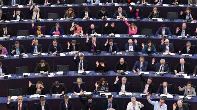 أول تشريع من نوعه... البرلمان الأوروبي يتبنى قانون حرية الإعلام لحماية الصحافيين
