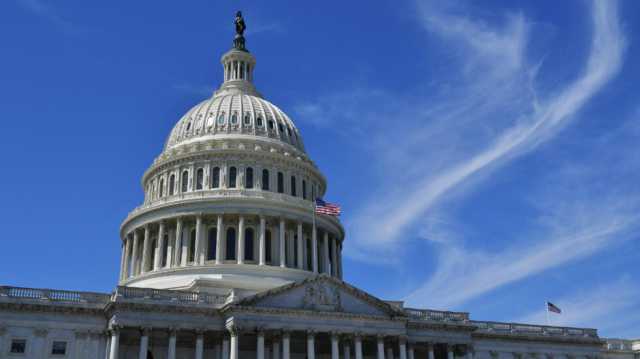 الكونغرس الأمريكي يقر تمويلا مؤقتا للحكومة لمدة 6 أسابيع أخرى