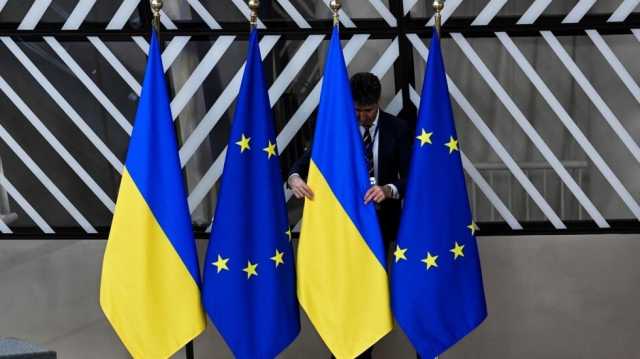 بروكسل توصي بفتح مفاوضات انضمام أوكرانيا ومولدافيا إلى الاتحاد الأوروبي