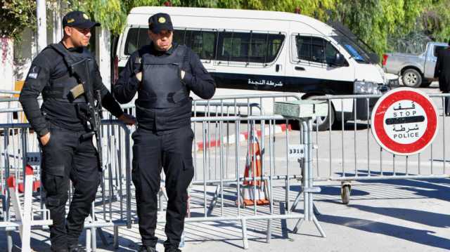 تونس: فرار خمسة سجناء مصنفين خطرين بينهم مدان في قضية اغتيال شكري بلعيد