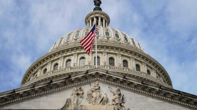 مجلس النواب الأمريكي يصادق على مشروع قانون يمدد التمويل الحكومي حتى يناير 2024 لتفادي الإغلاق