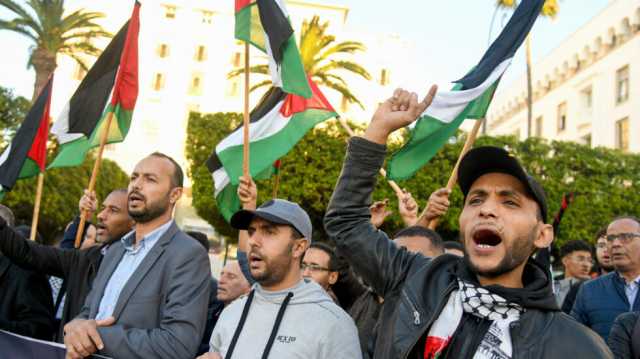 آلاف المتظاهرين بالمغرب دعما للفلسطينيين في غزة ورفضا لتطبيع المملكة مع إسرائيل