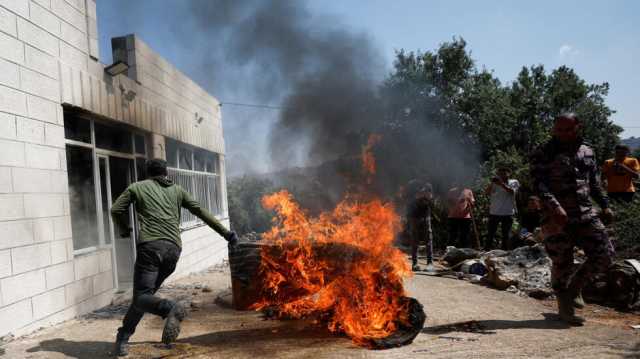 مقتل فلسطيني في الضفة الغربية خلال هجوم مستوطنين وسط تزايد هذا النوع من العنف