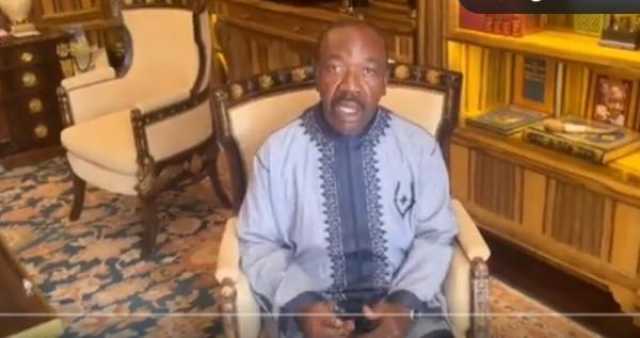 بالفيديو.. رئيس الغابون ضحية الانقلاب العسكري يوجه نداء استغاثة إلى العالم