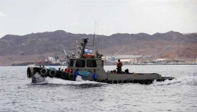 بعد هجوم الحوثيين، إسرائيل تنشر زوارق صواريخ في البحر الأحمر .. فهل تتسع رقعة الحرب؟