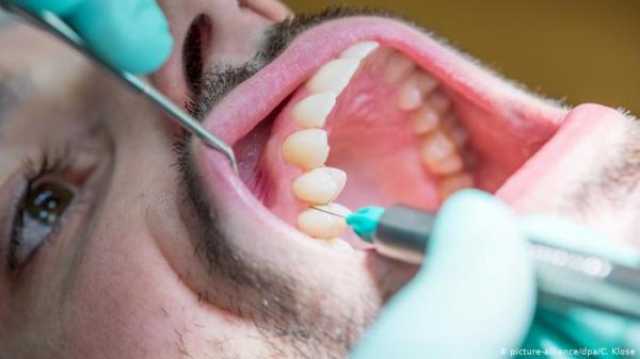 أمراض الفم والأسنان تنذر بخطر الإصابة بنوبة قلبية