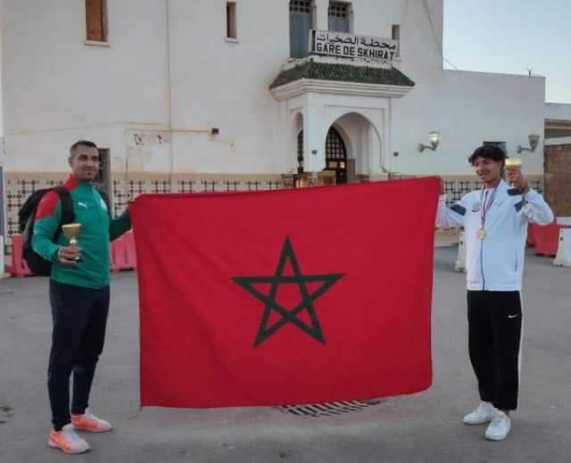 بالصور.. خودالي الأب والابن يهديان المغرب ذهبيتين في بطولة دولية بـمانشيستر