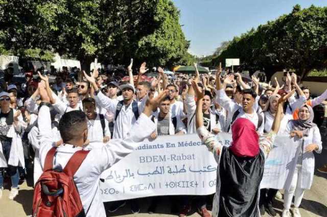 الحكومة تصعد من لهجتها تجاه طلبة الطب المضربين وميراوي يهدد بإجراءات قد تكون لها خسائر فادحة
