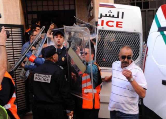 قبيل أذان المغرب..مختل عقليا يقتل شابا عشرينيا بسوق الجملة ضواحي أولاد تايمة