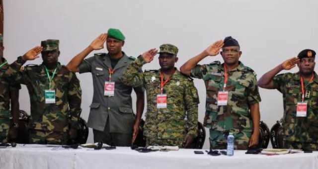طبول الحرب تدق.. إيكواس تحدد موعد التدخل العسكري ومالي وبوركينافاسو تتحركان للدفاع عن النيجر