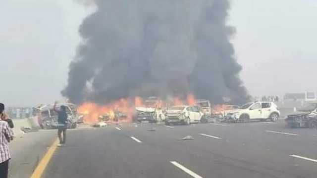 عشرات القتلى والجرحى في حادث مروع بمصر(فيديو)