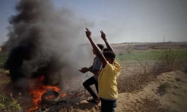 غزة.. الشباب الثائر يعلق فاعليات السلك العازل