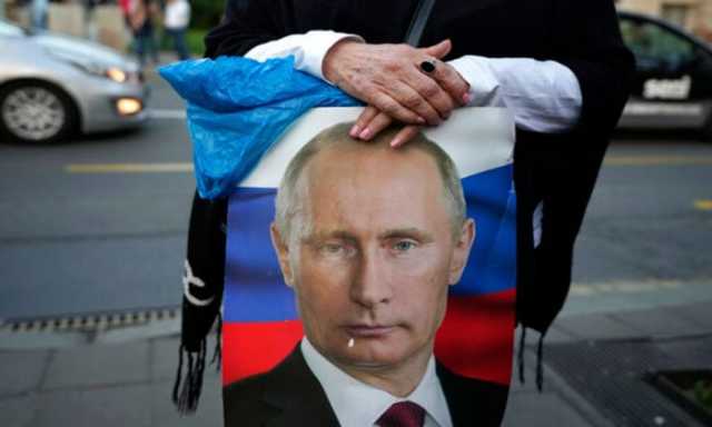 عيد ميلاد بوتين يتسبب في إقالة مدرب بإستونيا