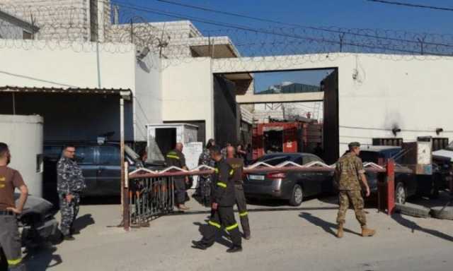 مقتل 3 وإصابة 16 في حريق بسجن شرقي لبنان