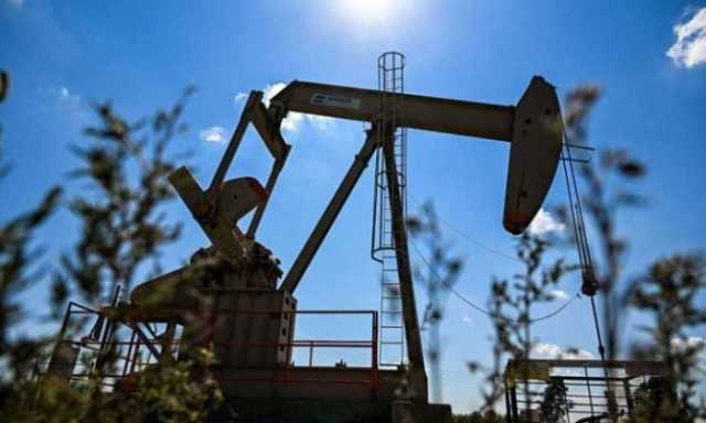 ارتفاع أسعار النفط بعد إعلان السعودية وروسيا مواصلة خفض الإنتاج