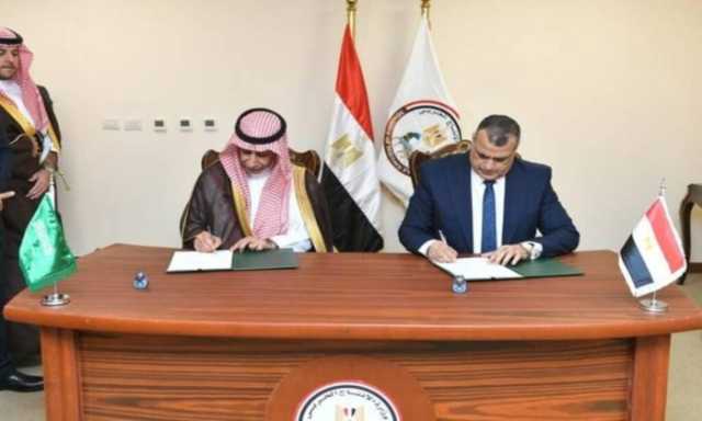 مصر توقع اتفاقية شراكة عسكرية مع السعودية