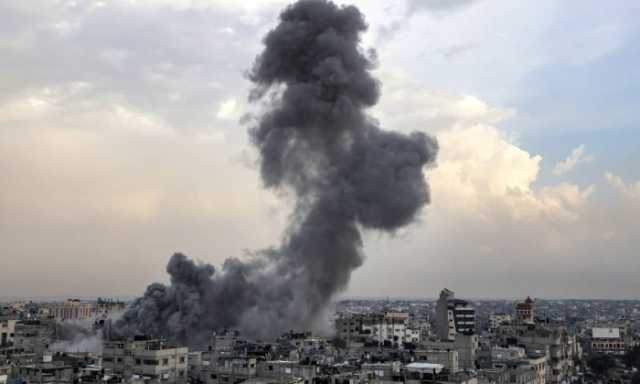 غزة في اليوم 67.. قصف عنيف على خان يونس و25 مجزرة وارتفاع قتلى الاحتلال