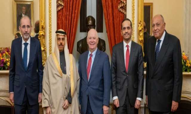 اجتماع طارئ لأعضاء اللجنة المكلفة من القمة العربية الإسلامية بأعضاء من الكونجرس