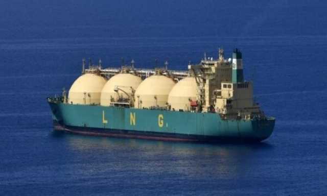 ناقلات الغاز الطبيعي تغير مسارها عن البحر الأحمر لتجنب هجمات الحوثيين