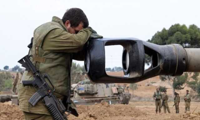 الاحتلال يعلن مقتل ضابط إسرائيلي وإصابة جنديين جنوب غزة