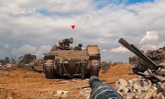 القسام تعلن استهداف آليات إسرائيلية وقوات من مسافة صفر بخان يونس