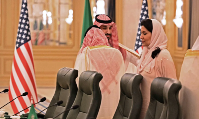 سفيرة السعودية بأمريكا: لا سلام مع إسرائيل دون وقف النار في غزة والتحرك نحو دولة فلسطينية