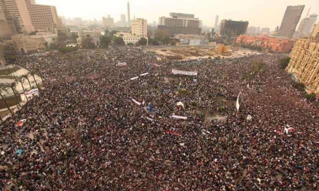 في ذكراها الـ13.. مصريون يتذكرون ثورة يناير بحزن ويتحسرون على غزة