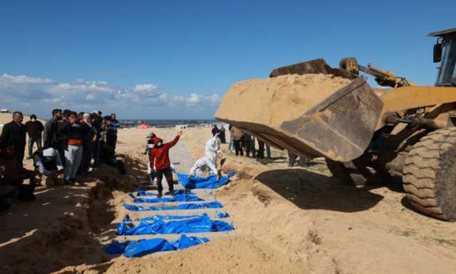 شهداء مكبلون ومعصوبي الأعين في غزة.. الخارجية الفلسطينية وحماس تعلقان