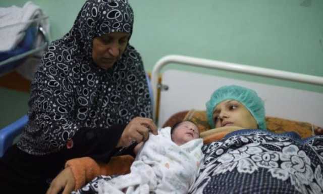 المأساة تتجاوز آلام مخاض النساء في غزة.. الأزمة قائمة قبل وبعد الولادة