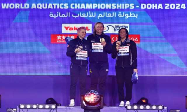 المصرية فريدة عثمان ثالثًا ببطولة العالم للسباحة