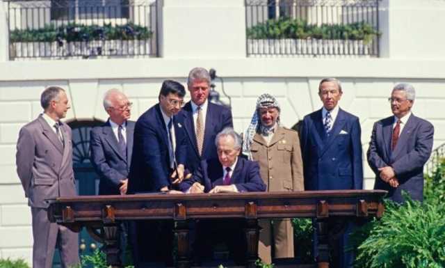 30 عامًا على أوسلو.. ما الثمن الذي دفعه الفلسطينيون وكيف استفادت 'إسرائيل'؟