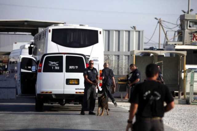 'الأسرى': زيادة أعداد المعتقلين تنذر بكارثة داخل السجون الإسرائيلية