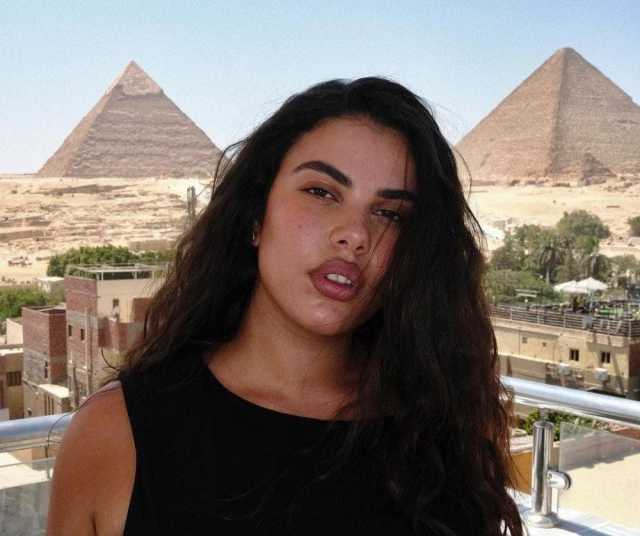 طرد عارضة أزياء إسرائيلية من فندق في مصر